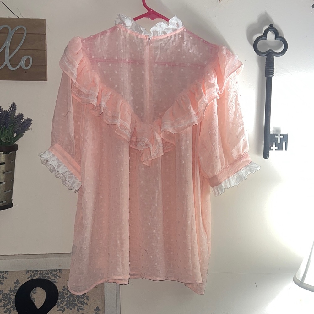 Cottagecore Elegant Pink Ruffle Blouse Women's size medium